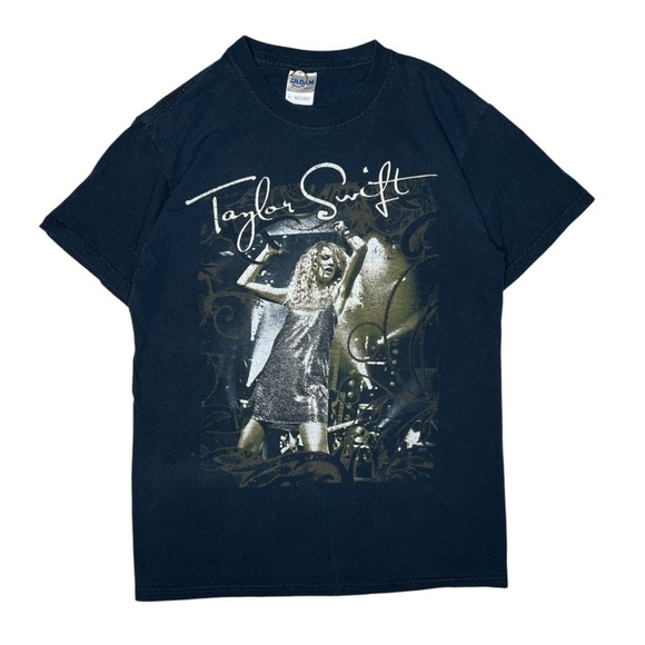 Vintage 2009 Taylor Swift Speechless Concert Tour T Shirt Gildan Size Small - Picture 8 of 10